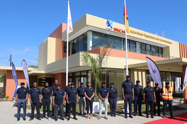 EDIFICIO INCM INHAMBANE 060A2427